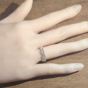 Elegant Silver Gemstone Ring